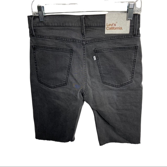 Levi’s California. Size 27 Black Denim Cut Off Bermuda Shorts - Picture 2 of 4